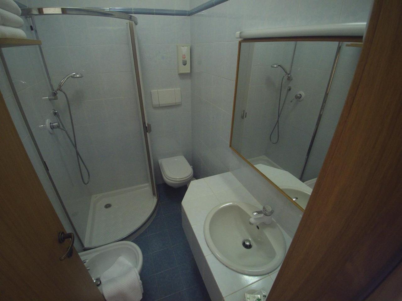 Hotel San Faustino ตอร์รีเดลเบนาโก ภายนอก รูปภาพ